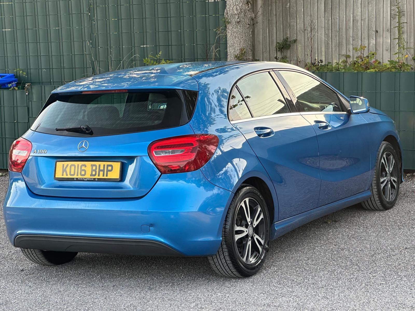 
								Mercedes-Benz A Class 1.6 A180 SE 7G-DCT Euro 6 (s/s) 5dr full									