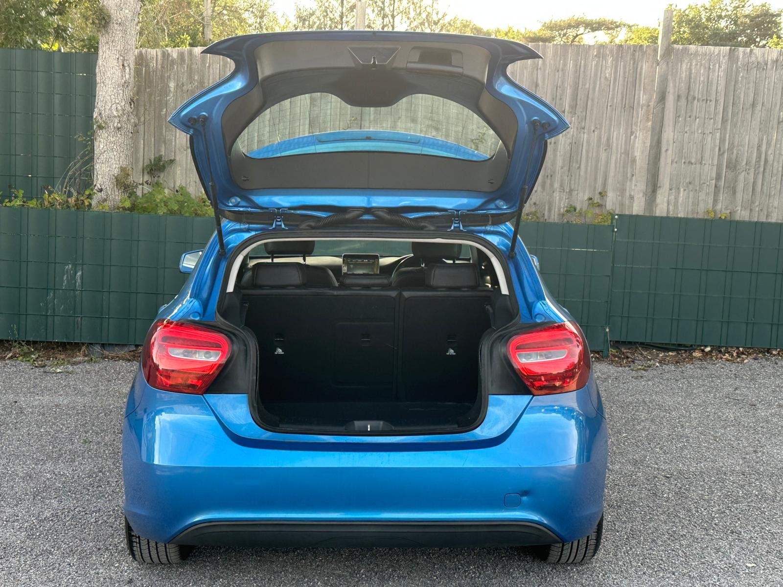 
								Mercedes-Benz A Class 1.6 A180 SE 7G-DCT Euro 6 (s/s) 5dr full									