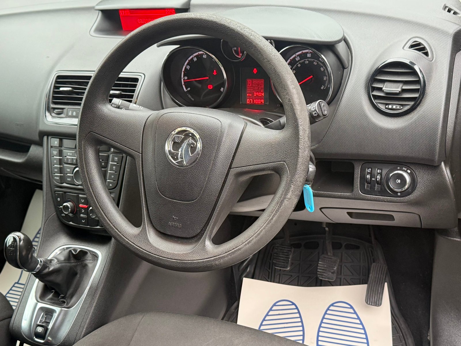 
								Vauxhall Meriva 1.4 16V S Euro 5 5dr full									