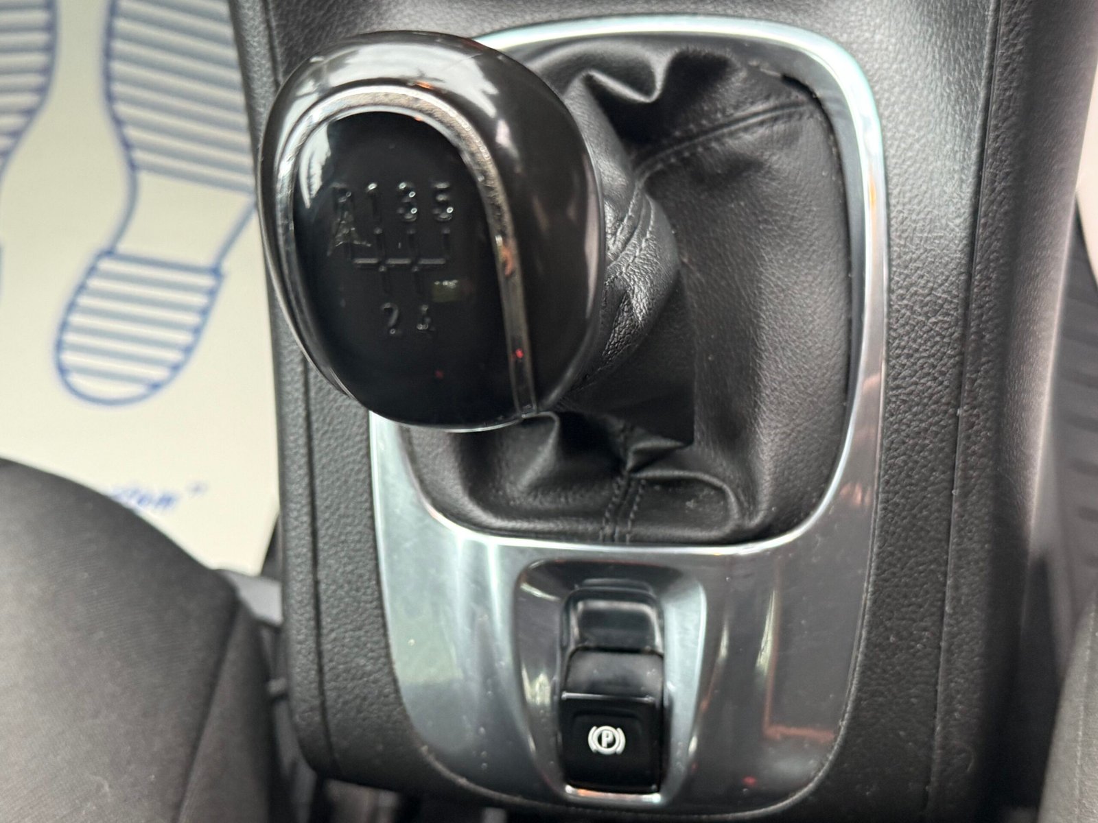 
								Vauxhall Meriva 1.4 16V S Euro 5 5dr full									