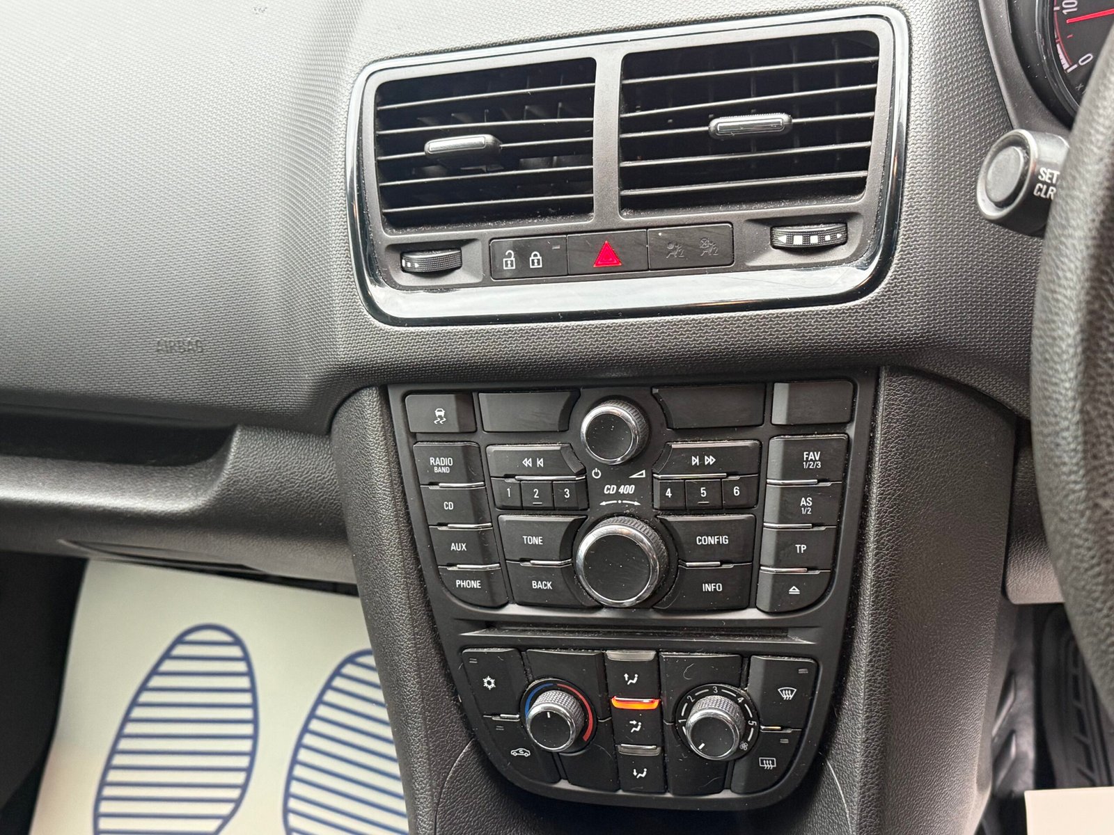 
								Vauxhall Meriva 1.4 16V S Euro 5 5dr full									