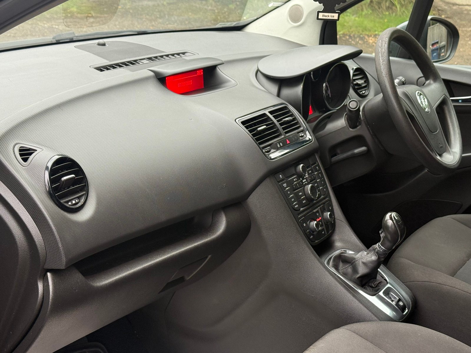 
								Vauxhall Meriva 1.4 16V S Euro 5 5dr full									