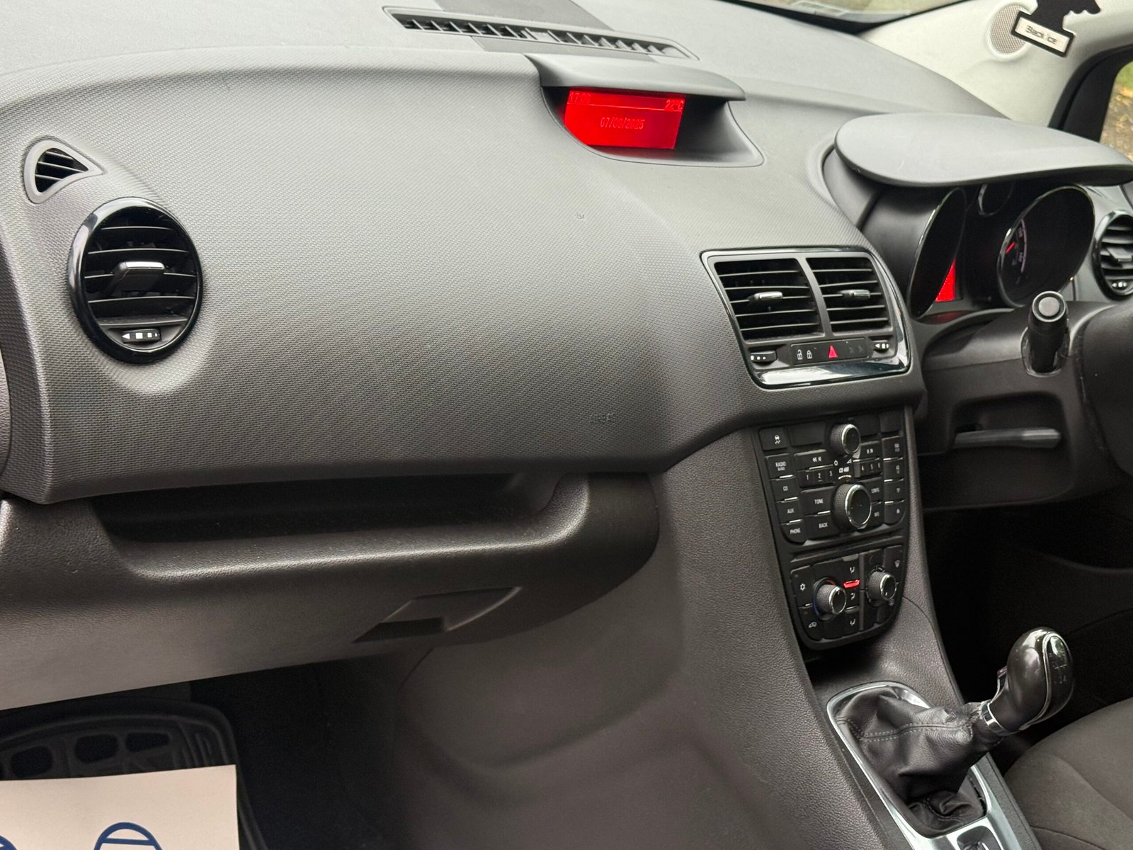 
								Vauxhall Meriva 1.4 16V S Euro 5 5dr full									