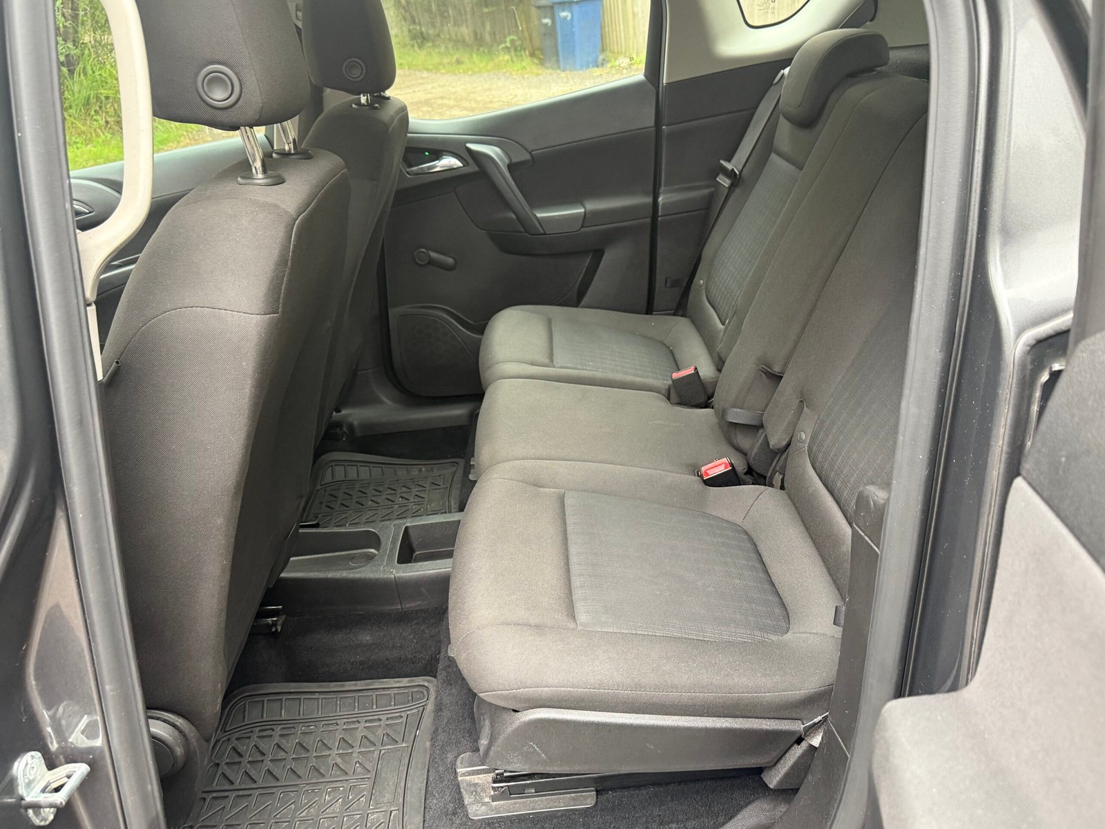 
								Vauxhall Meriva 1.4 16V S Euro 5 5dr full									