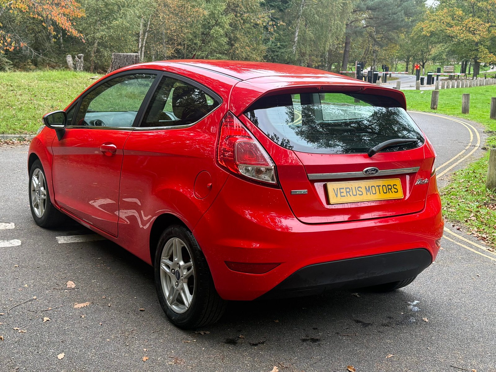 Ford Fiesta 1.0T EcoBoost Zetec Euro 5 (s/s) 3dr