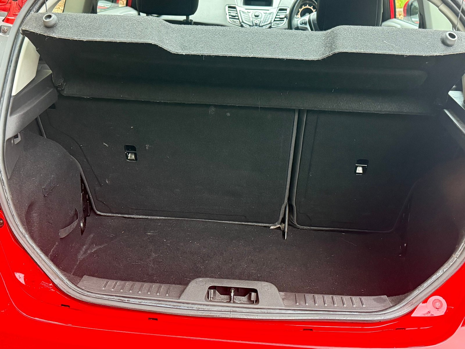 
								Ford Fiesta 1.0T EcoBoost Zetec Euro 5 (s/s) 3dr full									