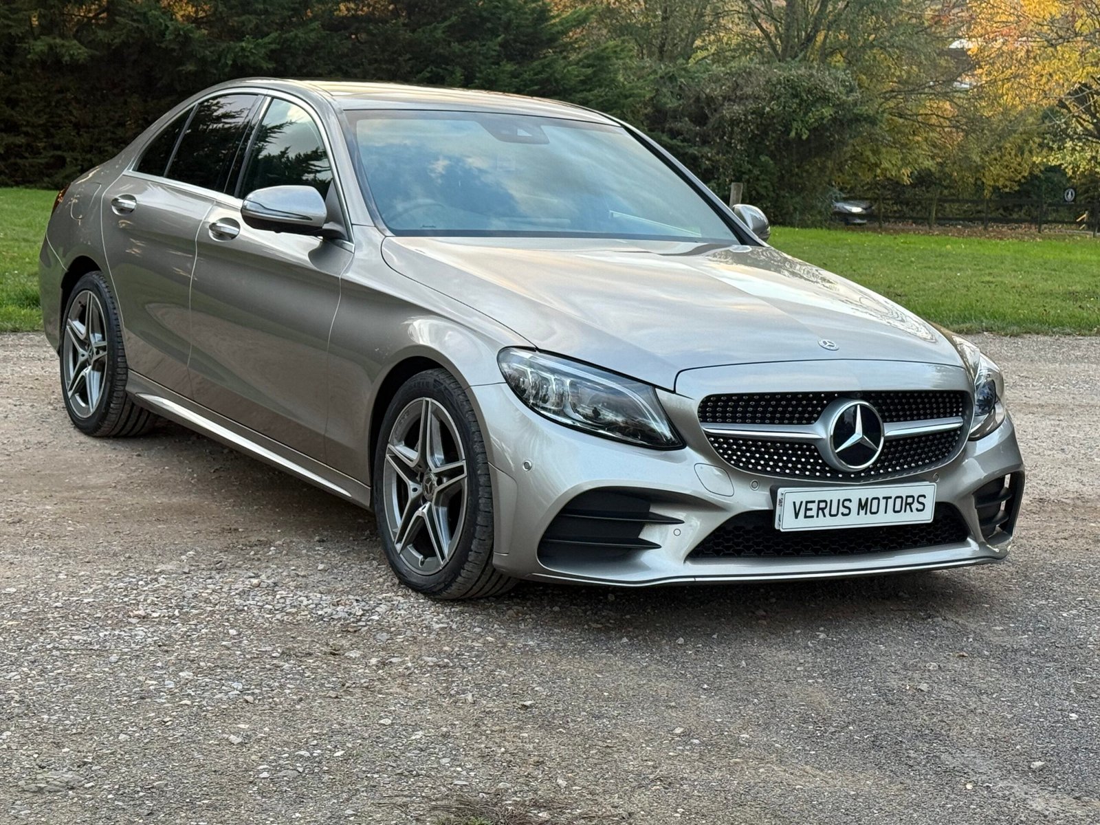 MERCEDES-BENZ C CLASS C220d AMG Line Premium Plus 4dr 9G-Tronic
