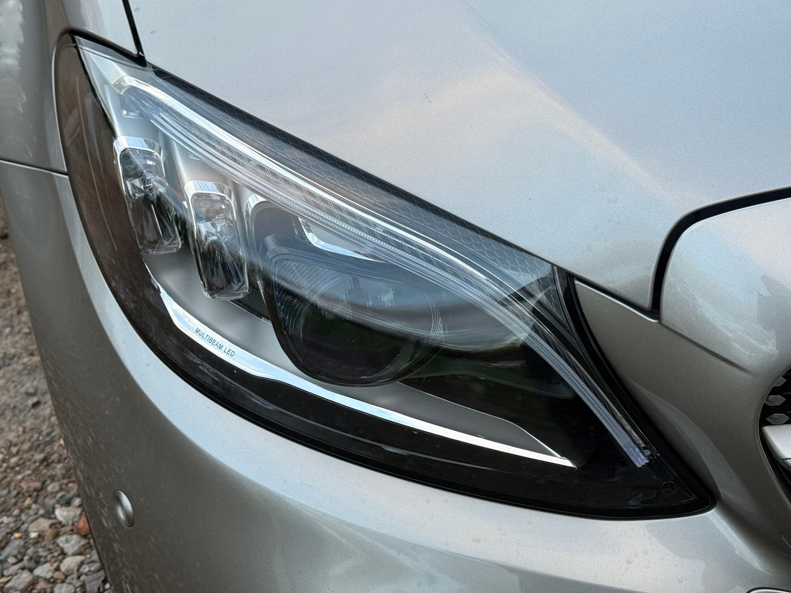 
								MERCEDES-BENZ C CLASS C220d AMG Line Premium Plus 4dr 9G-Tronic full									