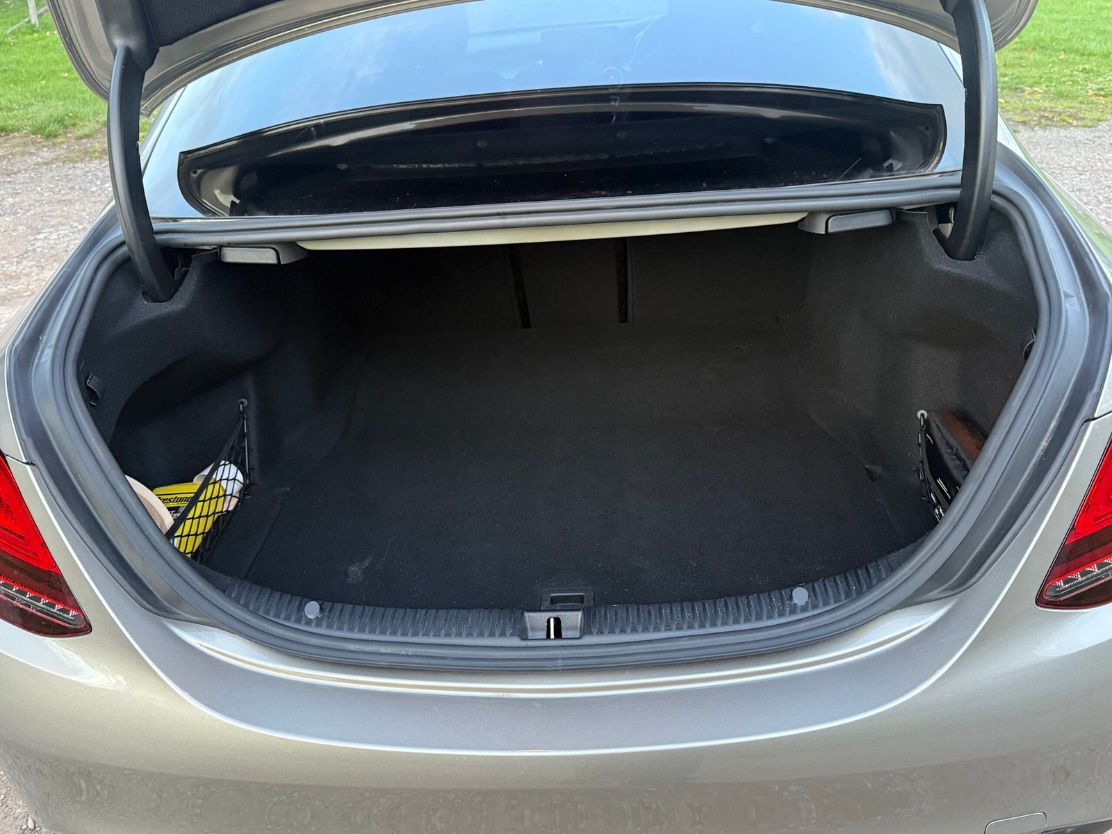 
								MERCEDES-BENZ C CLASS C220d AMG Line Premium Plus 4dr 9G-Tronic full									