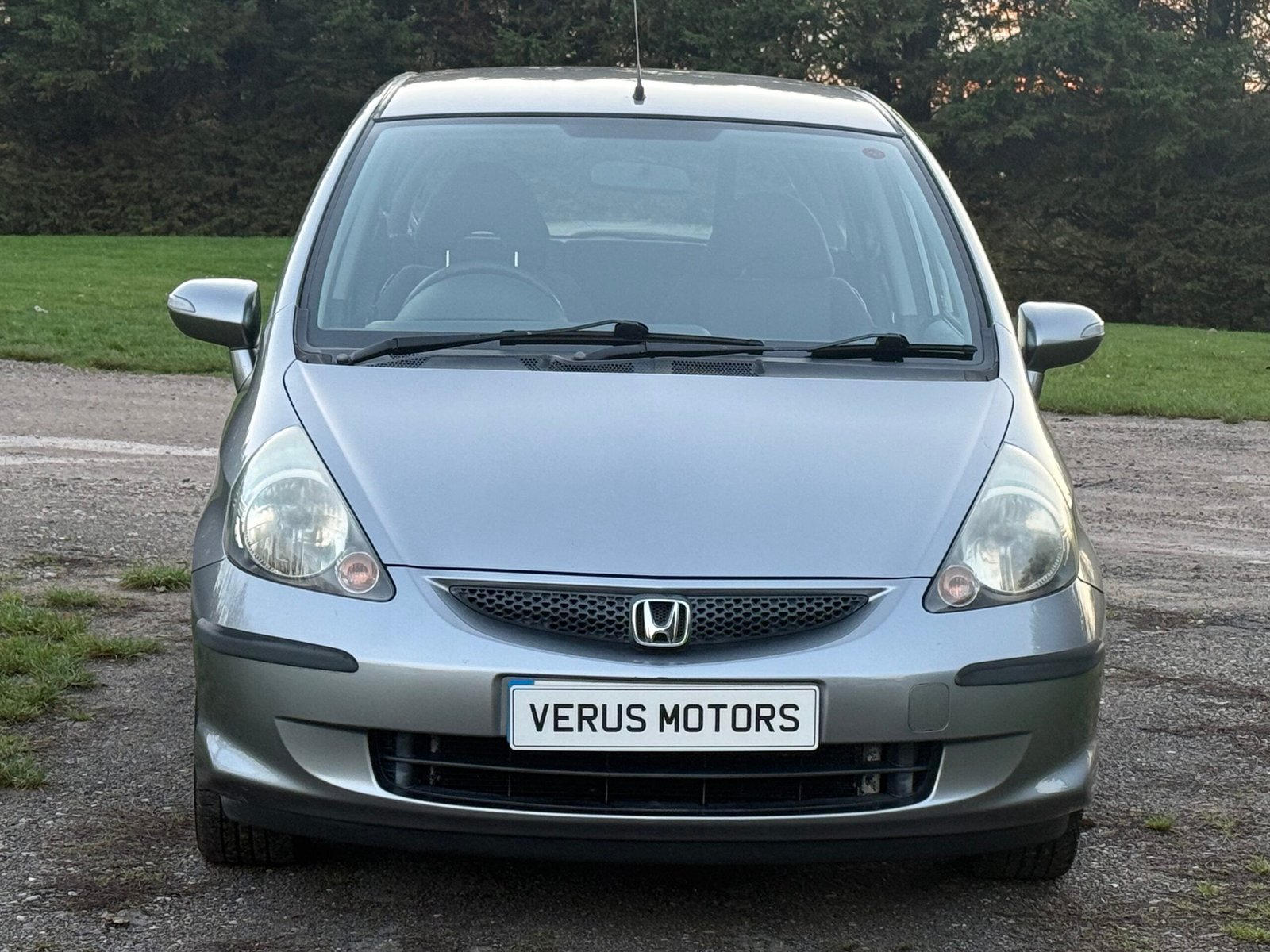 Honda Jazz 1.4 i-DSI SE 5dr 2007 (56)  68,499 miles Petrol Manual Silver 3 owners Car ULEZ