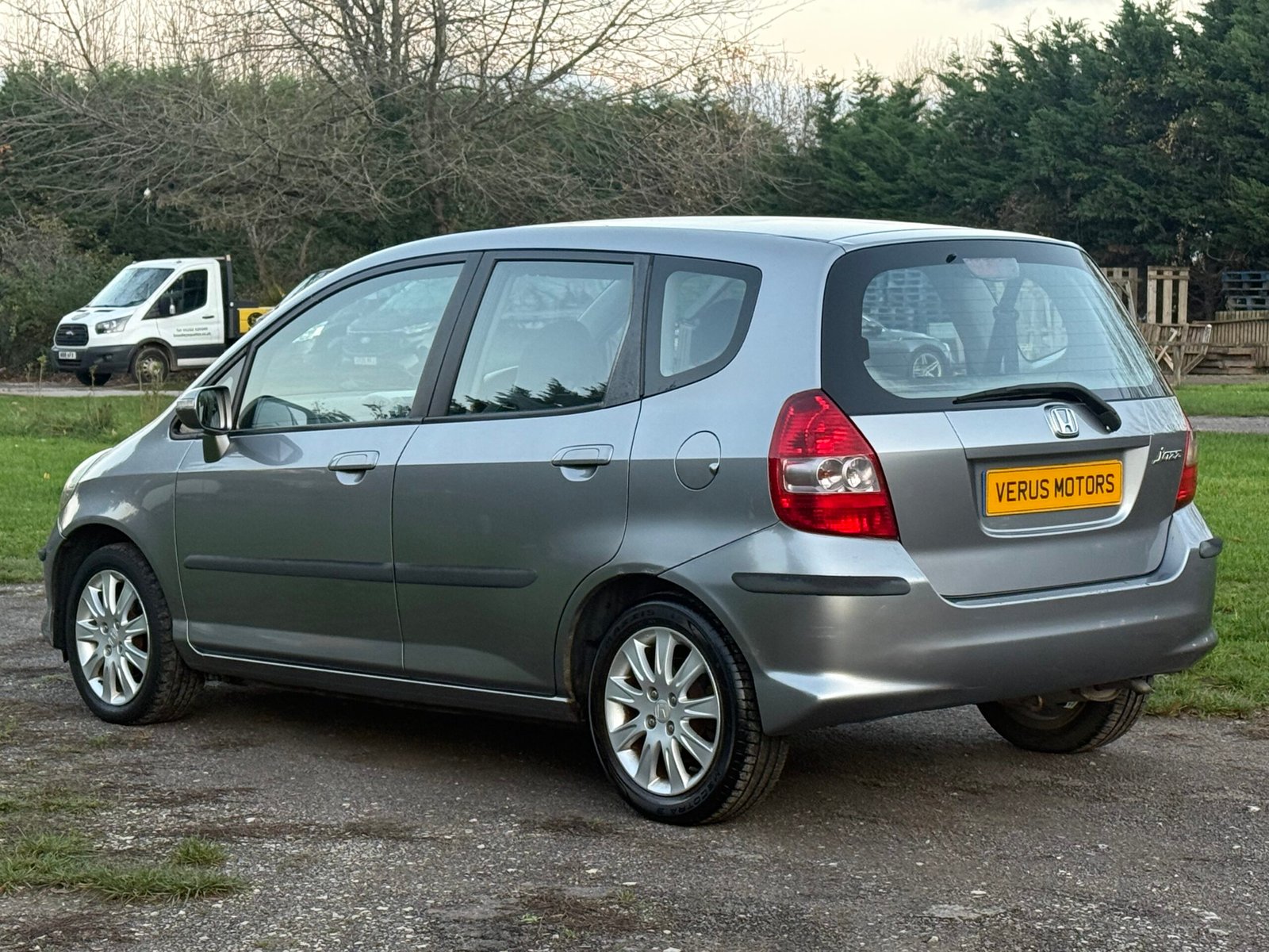 Honda Jazz 1.4 i-DSI SE 5dr 2007 (56)  68,499 miles Petrol Manual Silver 3 owners Car ULEZ