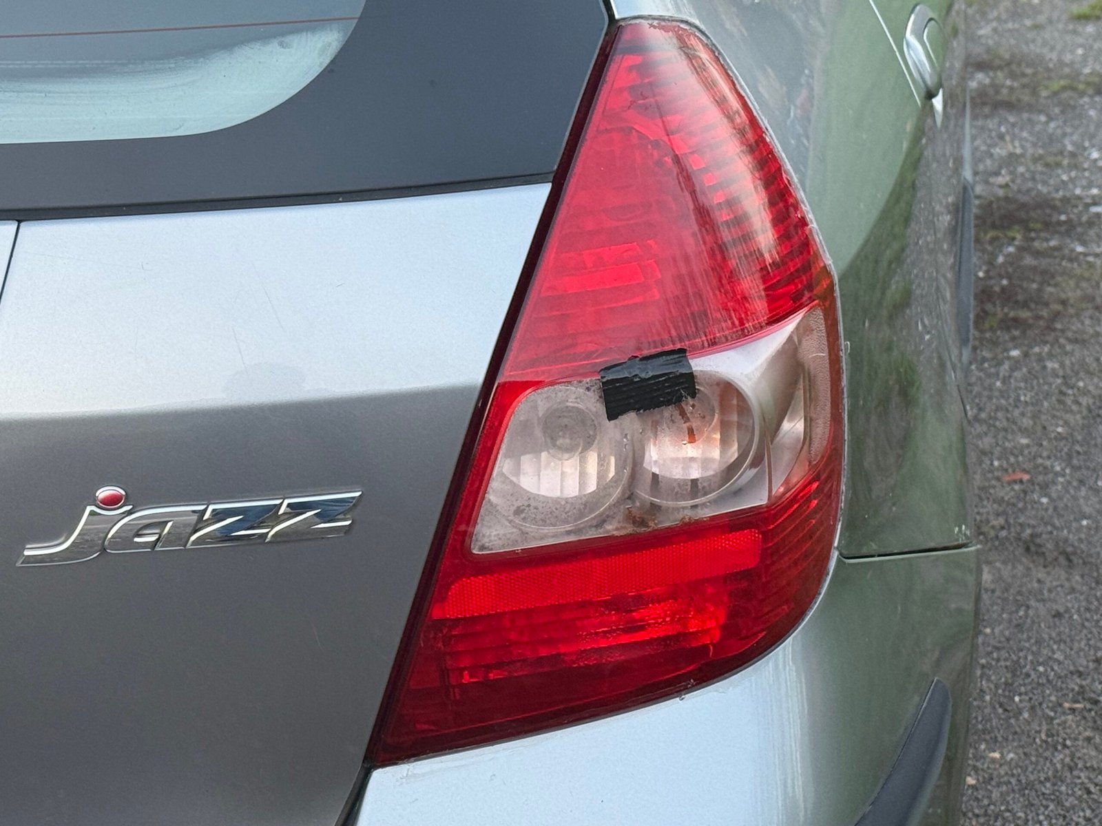 
								Honda Jazz 1.4 i-DSI SE 5dr 2007 (56)  68,499 miles Petrol Manual Silver 3 owners Car ULEZ full									