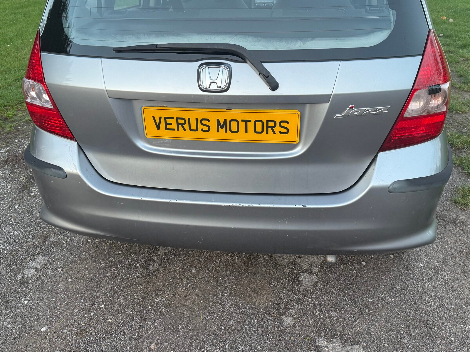 
								Honda Jazz 1.4 i-DSI SE 5dr 2007 (56)  68,499 miles Petrol Manual Silver 3 owners Car ULEZ full									