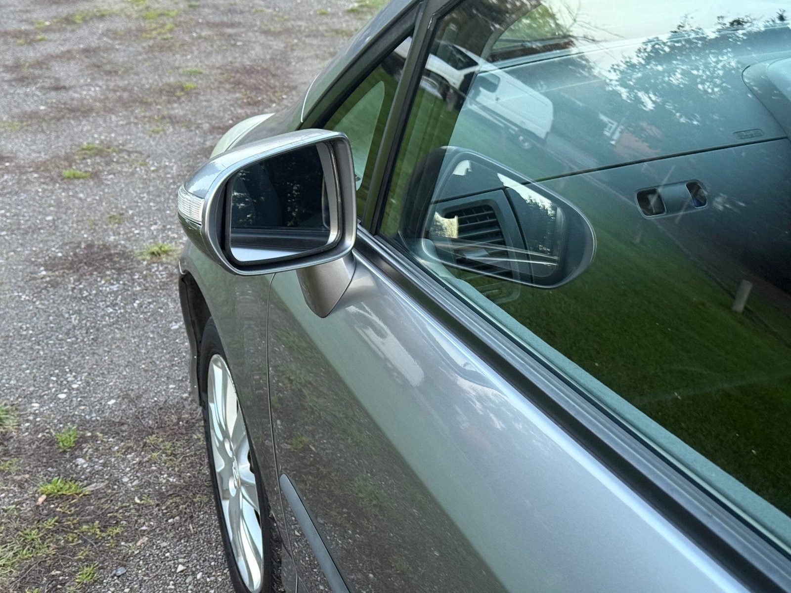 
								Honda Jazz 1.4 i-DSI SE 5dr 2007 (56)  68,499 miles Petrol Manual Silver 3 owners Car ULEZ full									