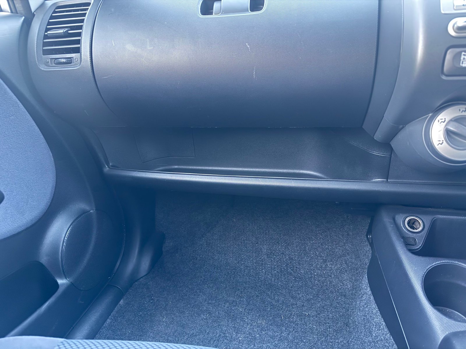 
								Honda Jazz 1.4 i-DSI SE 5dr 2007 (56)  68,499 miles Petrol Manual Silver 3 owners Car ULEZ full									