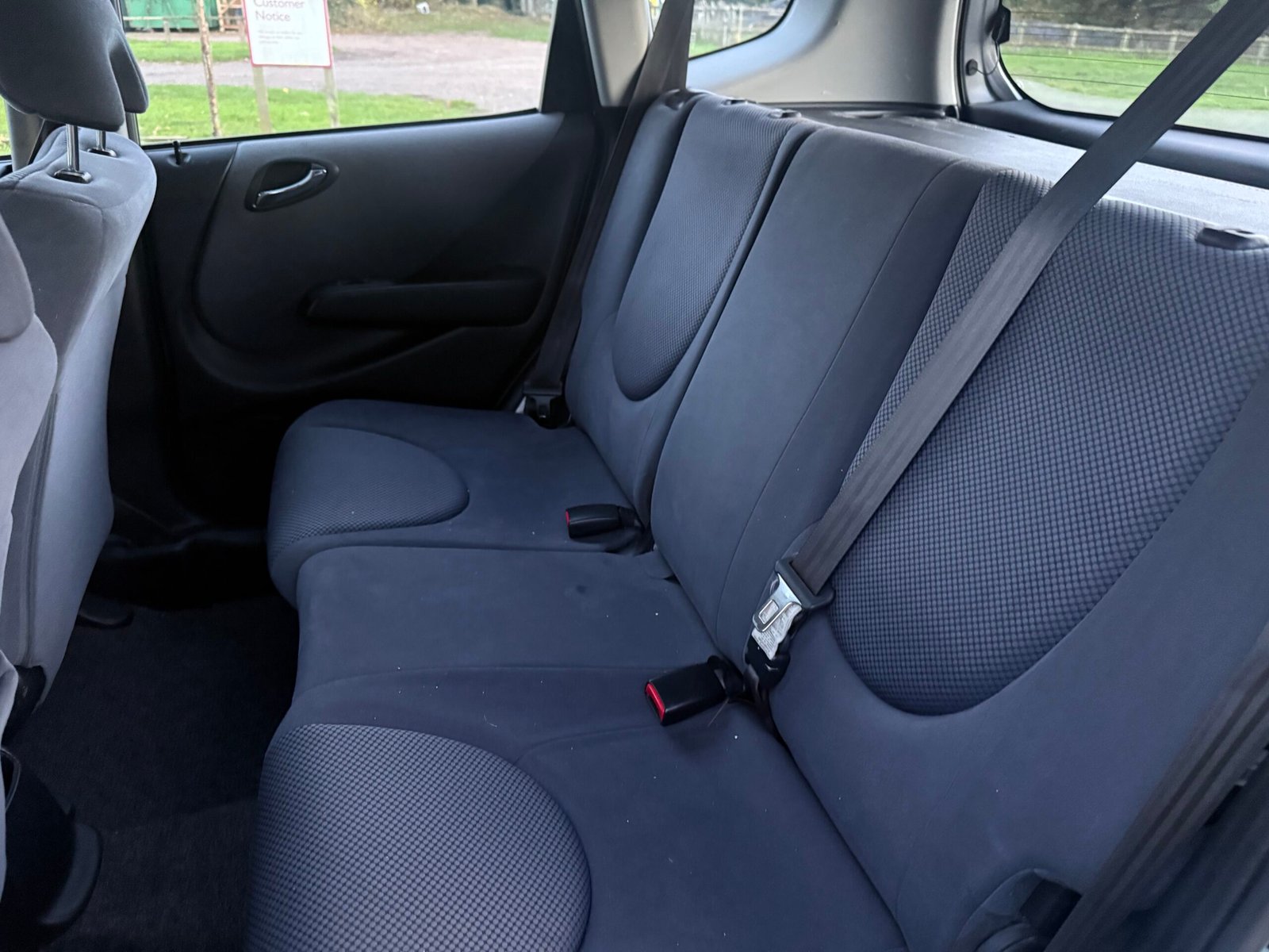 
								Honda Jazz 1.4 i-DSI SE 5dr 2007 (56)  68,499 miles Petrol Manual Silver 3 owners Car ULEZ full									