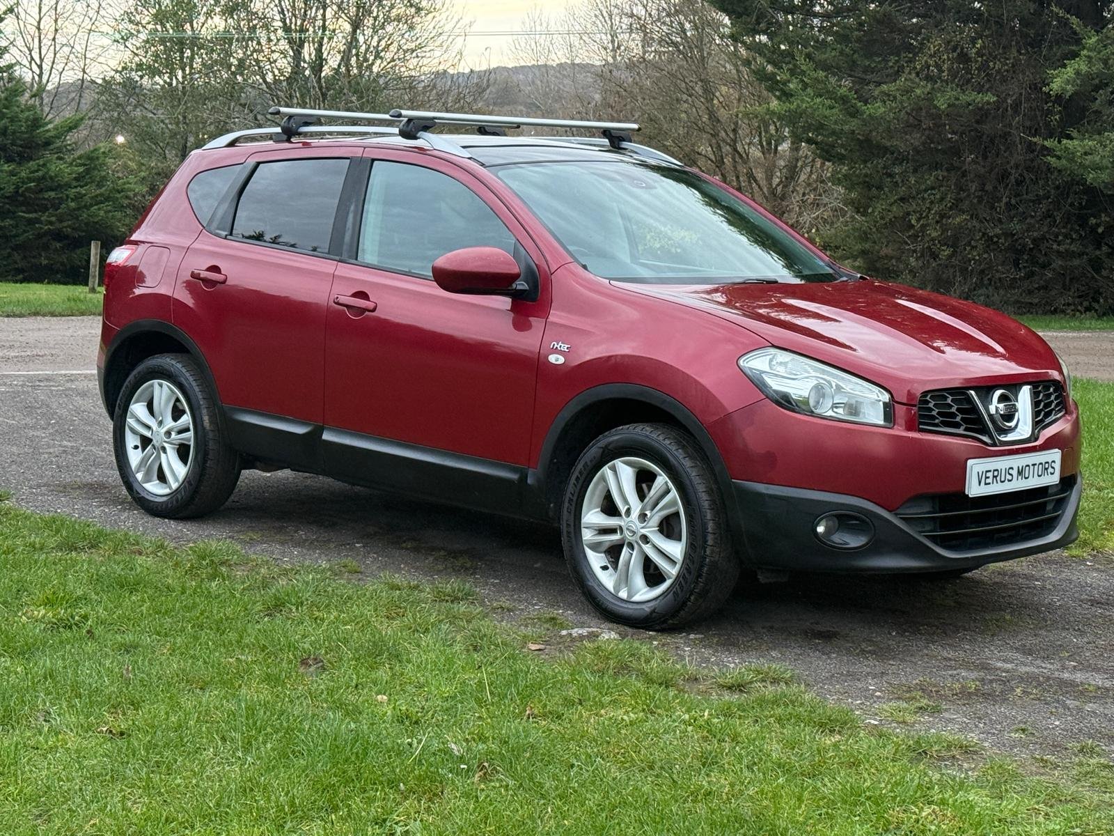 Nissan Qashqai 2.0 n-tec Hatchback 5dr Petrol Manual 2WD (192 g/km, 139 bhp)