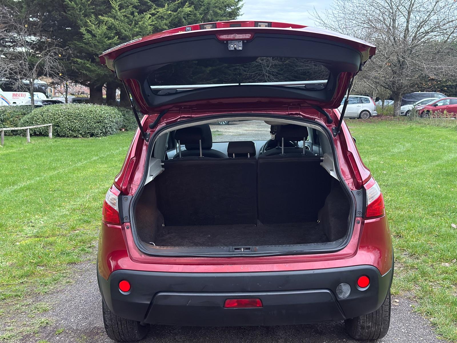 
								Nissan Qashqai 2.0 n-tec Hatchback 5dr Petrol Manual 2WD (192 g/km, 139 bhp) full									