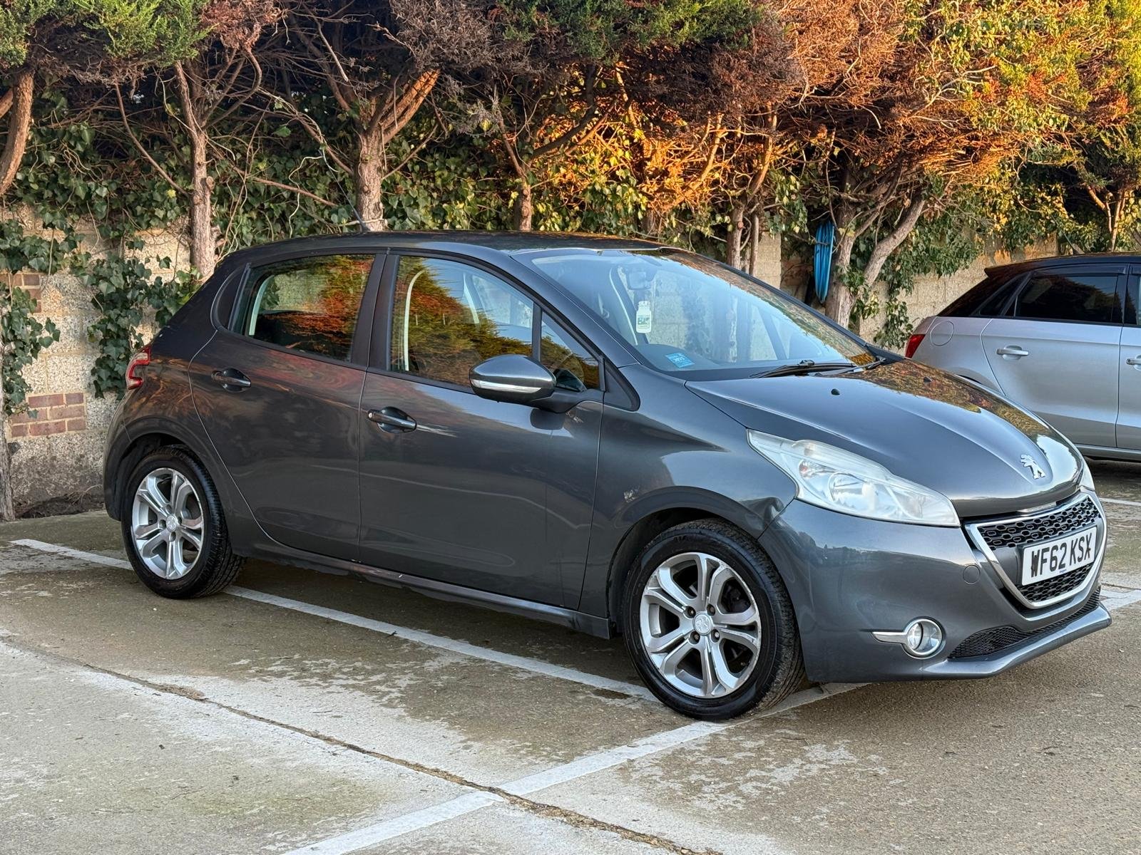 
								PEUGEOT	208	1.4 HDi Active 5dr 103,000 Miles full									