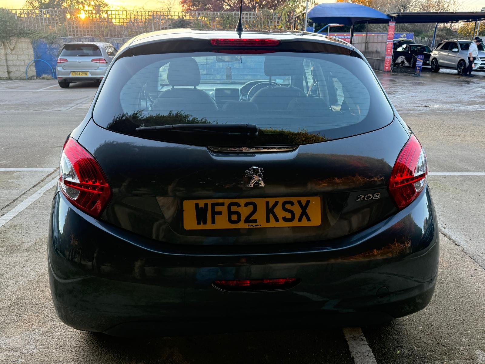 
								PEUGEOT	208	1.4 HDi Active 5dr 103,000 Miles full									