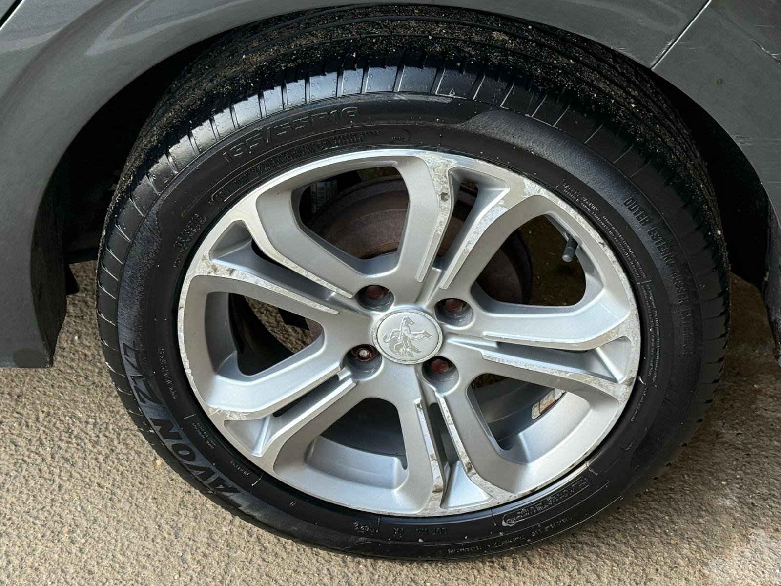 
								PEUGEOT	208	1.4 HDi Active 5dr 103,000 Miles full									